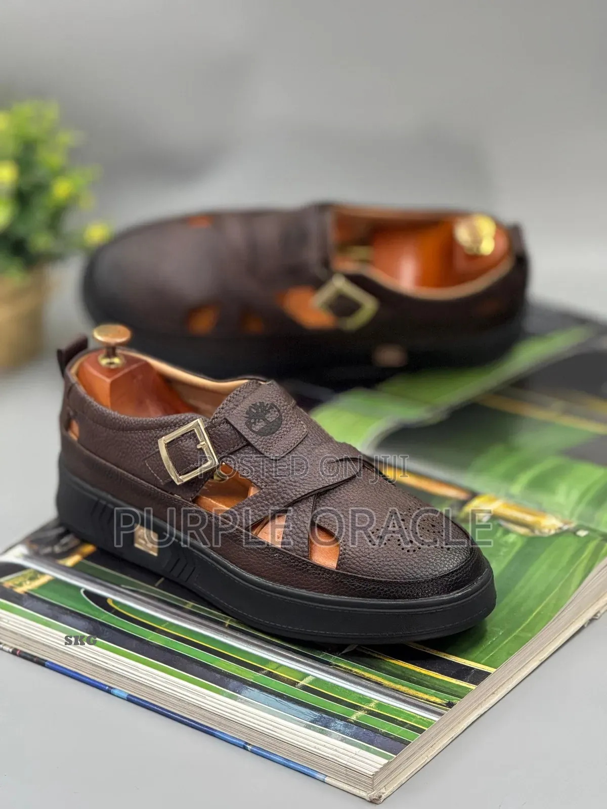 Luxury Leather Cut-Out Buckle Shoes.