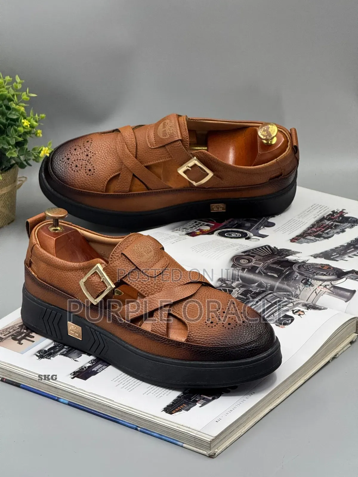 Luxury Leather Cut-Out Buckle Shoes.