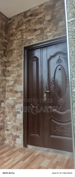 2bdrm Apartment in Latebiokoshie, Lartebiokorshie for rent