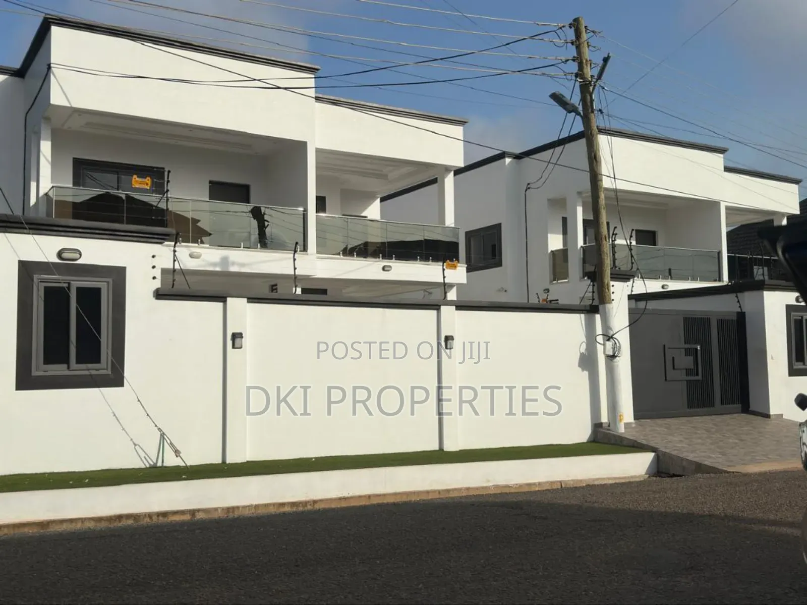 5bdrm House in Dki Properties, East Legon for sale