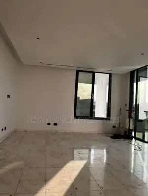 5bdrm House in Airport Residential Area for sale