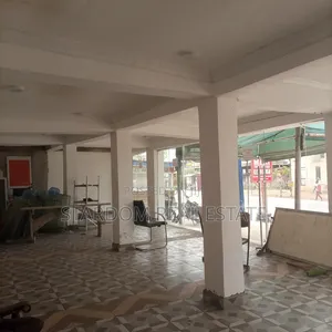 Spacious Commercial Shop/Office Space for Rent – East Legon