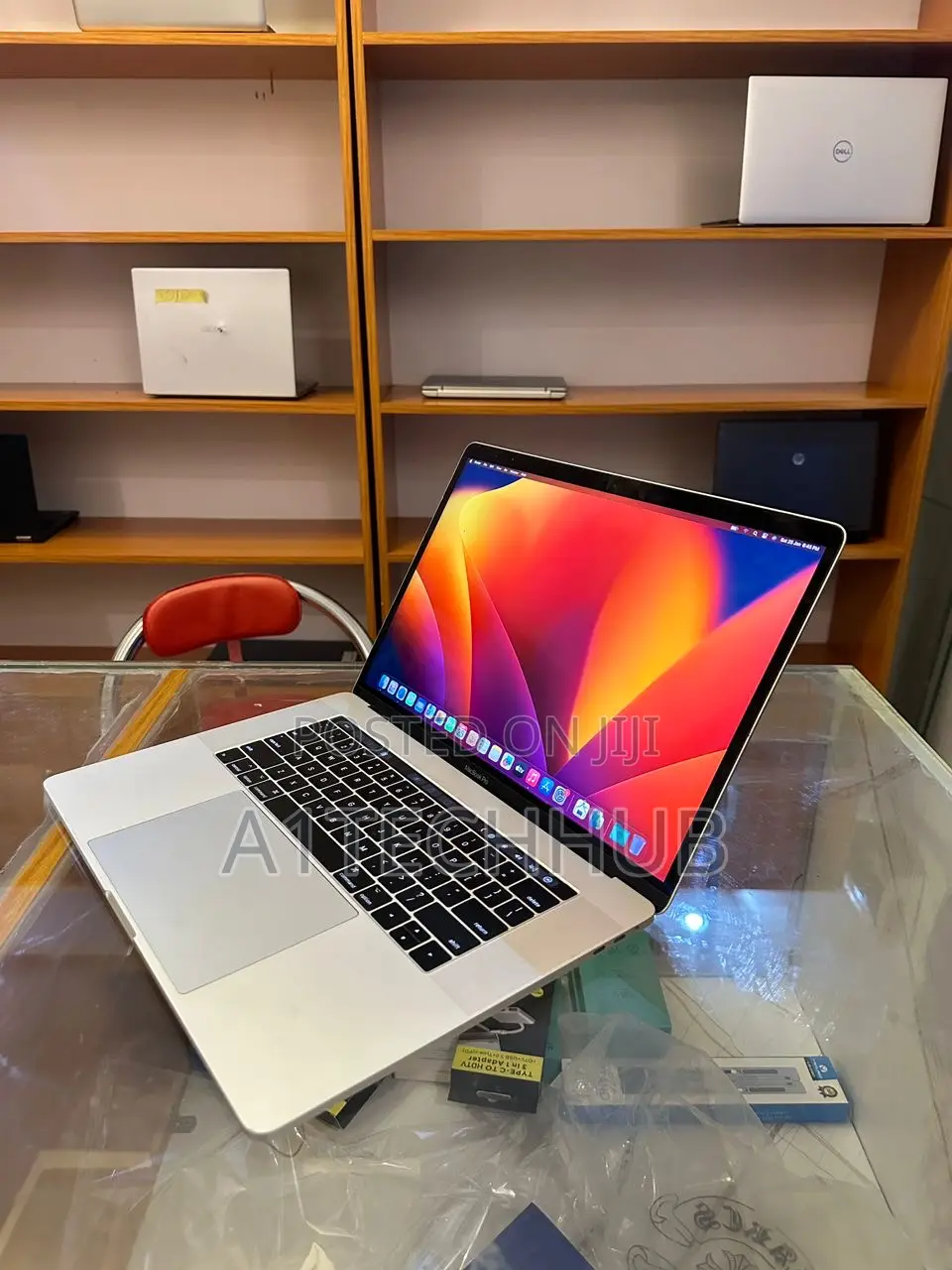 Laptop Apple MacBook Pro 2018 16GB Intel Core i7 SSD 512GB