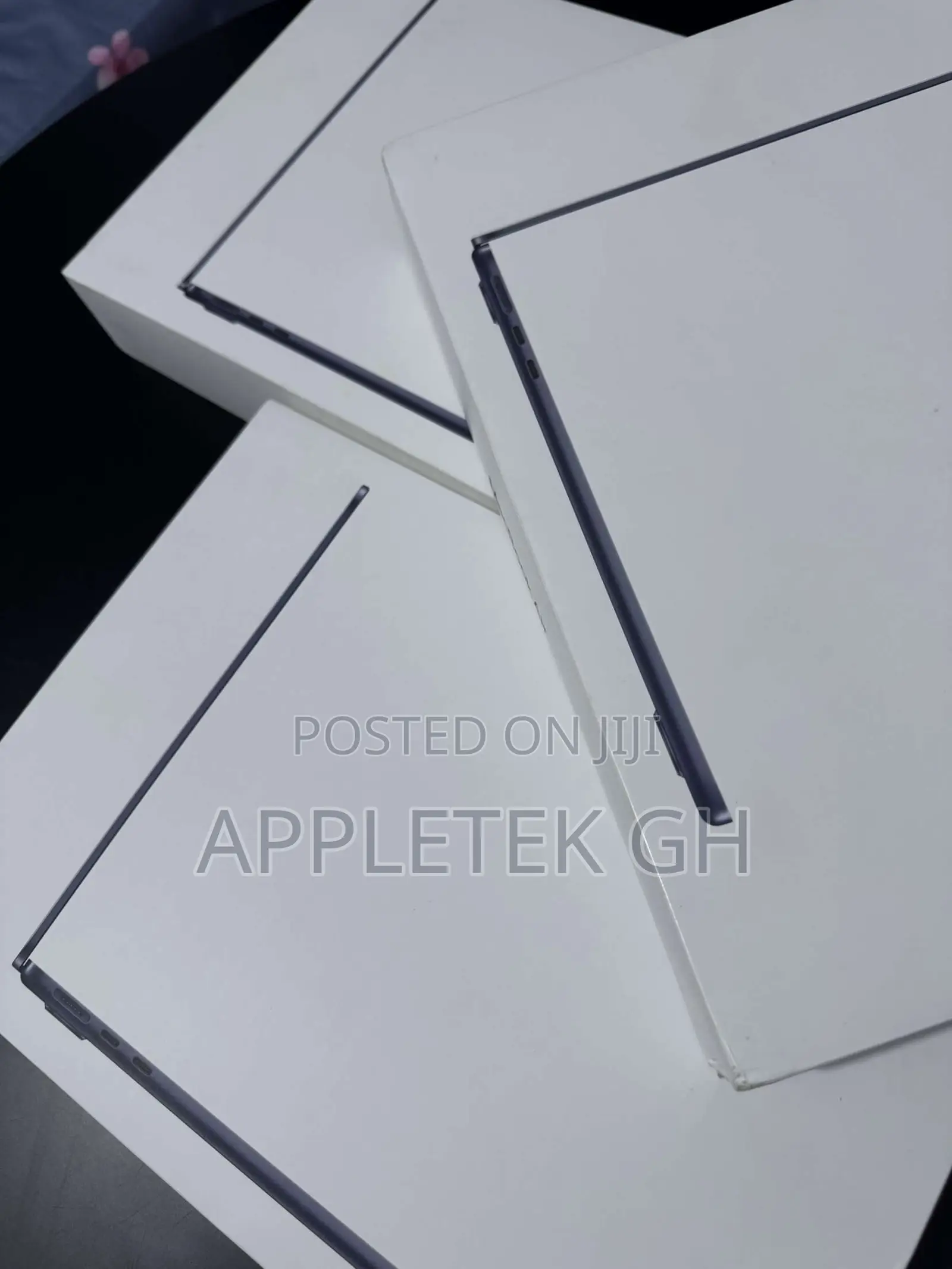 New Laptop Apple MacBook Air 2025 M4 13-inch 16GB Apple M4 SSD 256GB