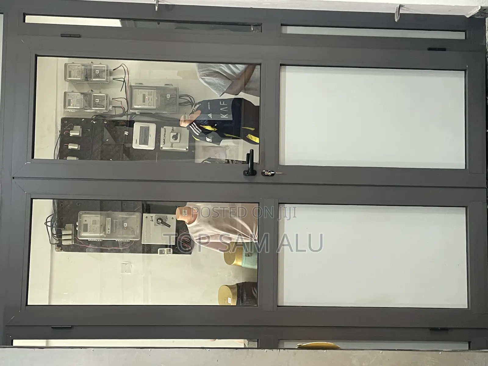 Double Inch Door
