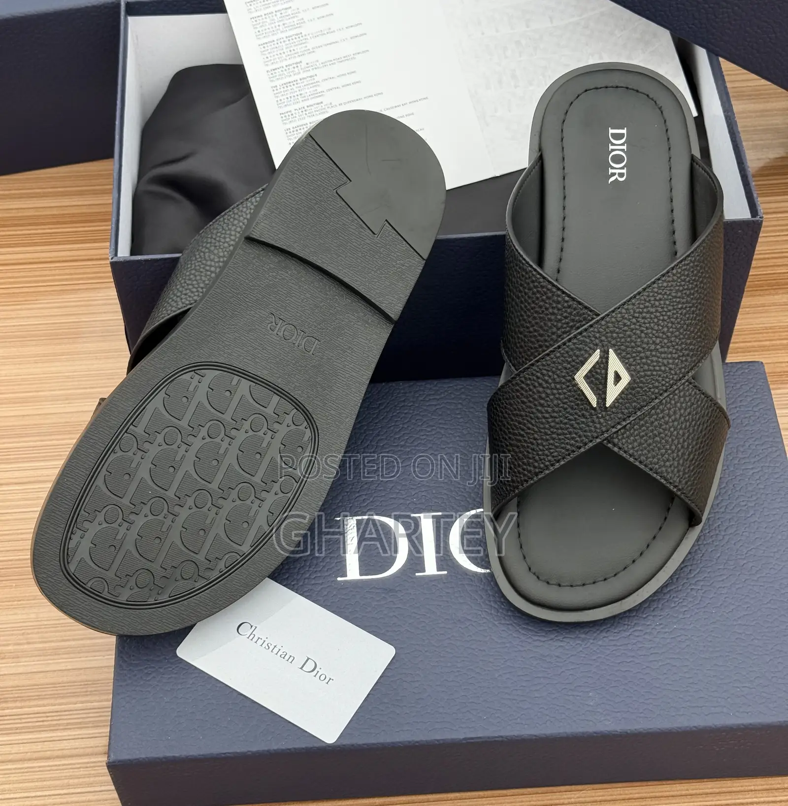 Luxury Unique Designed Crossed Slippers - Black