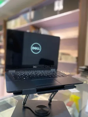 Photo - Laptop Dell Latitude 12 E7270 8GB Intel Core i7 SSD 512GB