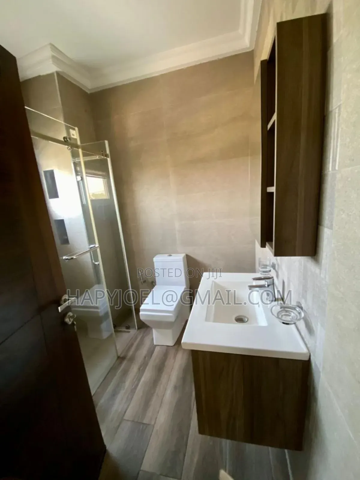 Furnished 3bdrm Townhouse / Terrace in East Legon for rent