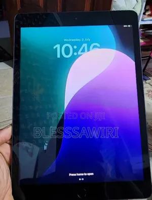 Apple iPad 10.2 (2019) 32 GB Gray