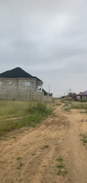 Half Plot for Sale/ Full Plot for Sale No Litigation