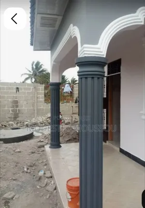 Windows and Pillars Design