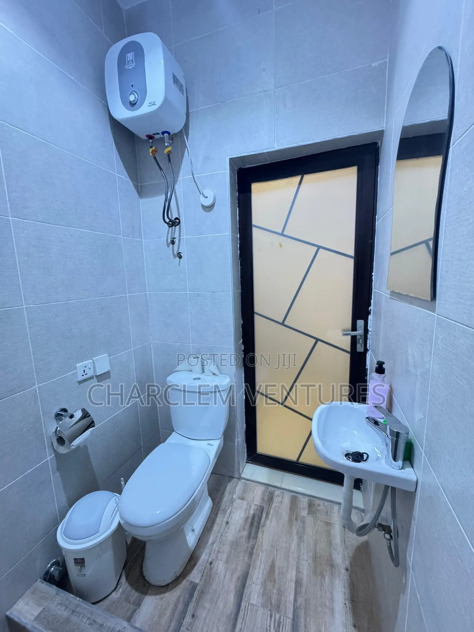 Furnished 2bdrm Townhouse / Terrace in Charclem Ventures, East Legon
