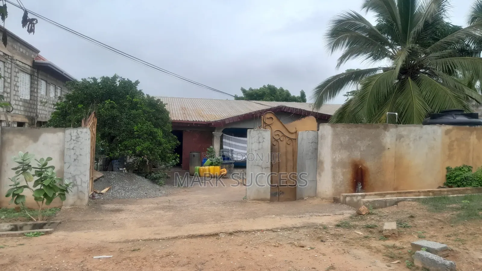 5bdrm House in Bortiano for sale