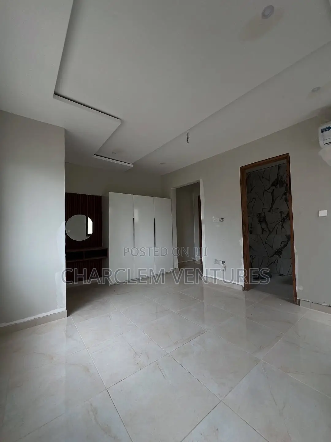 5bdrm House in Charclem Ventures, Dzorwulu for rent