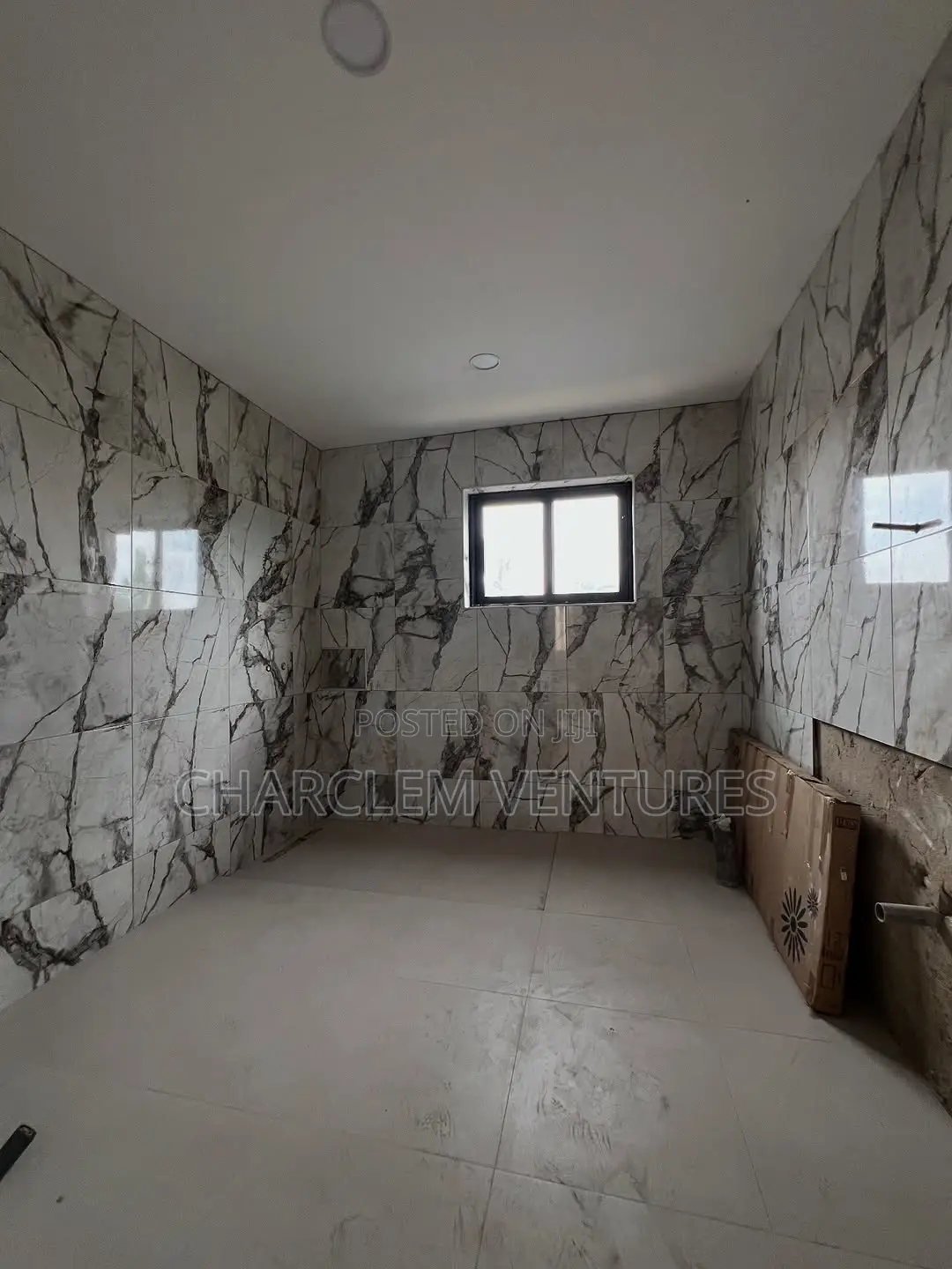 5bdrm House in Charclem Ventures, Dzorwulu for rent