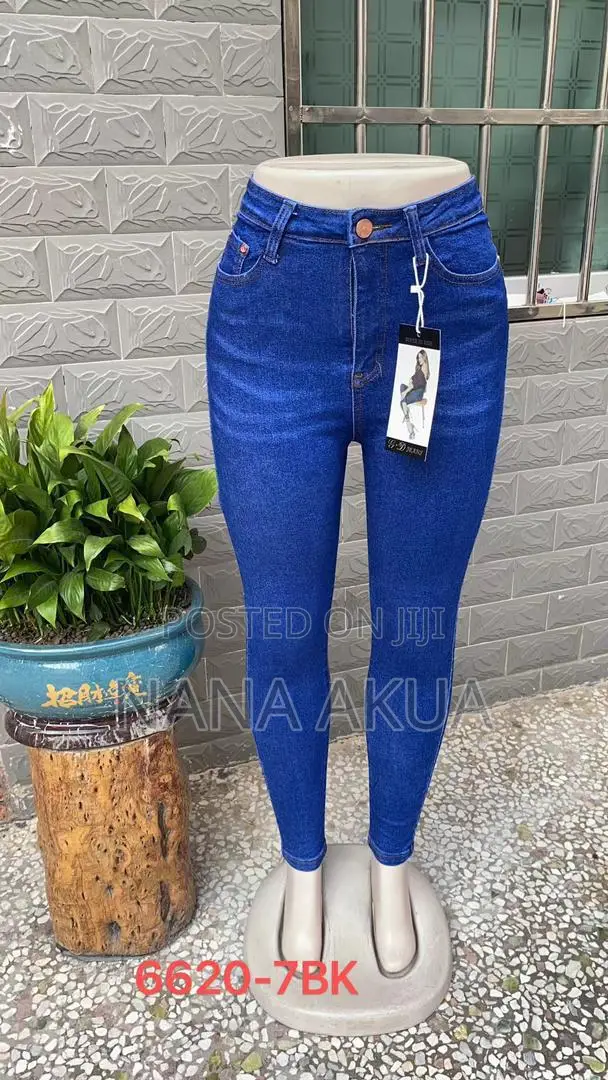 Jean in Stock