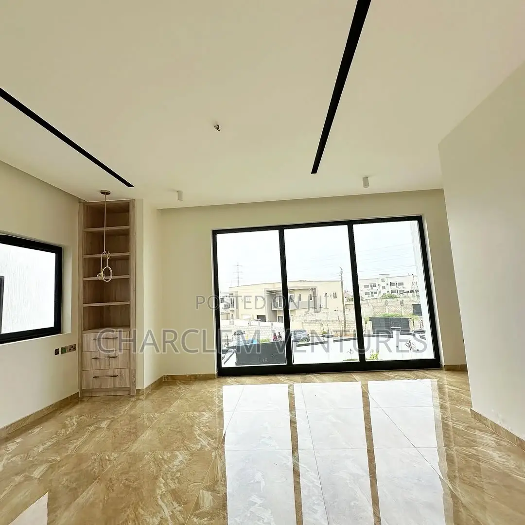 4bdrm House in Charclem Ventures, Accra Metropolitan for sale