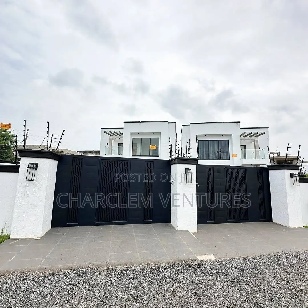 4bdrm House in Charclem Ventures, Accra Metropolitan for sale