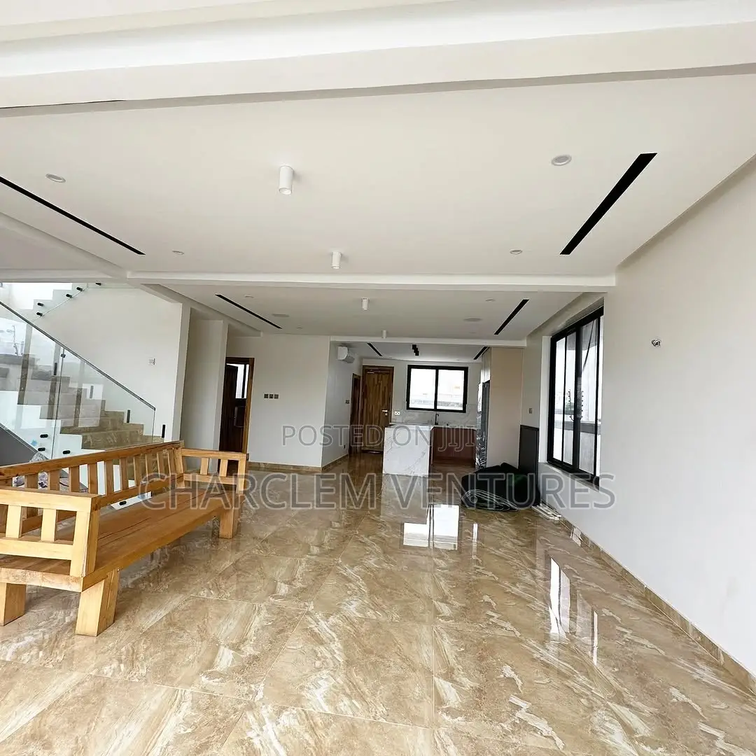 4bdrm House in Charclem Ventures, Accra Metropolitan for sale