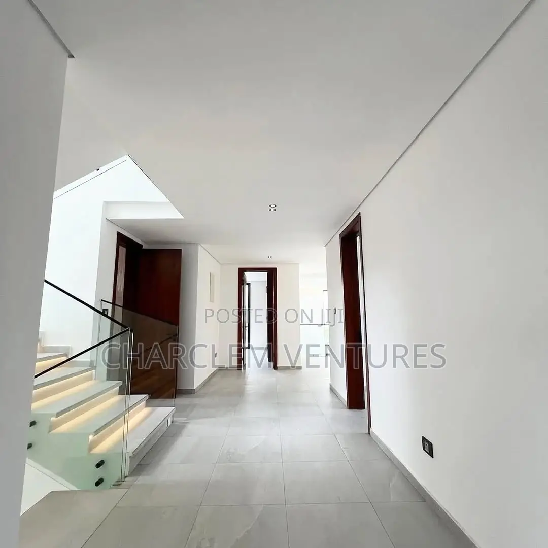 7bdrm House in Charclem Ventures, East Legon for sale