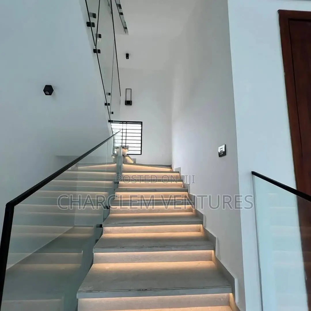 7bdrm House in Charclem Ventures, East Legon for sale
