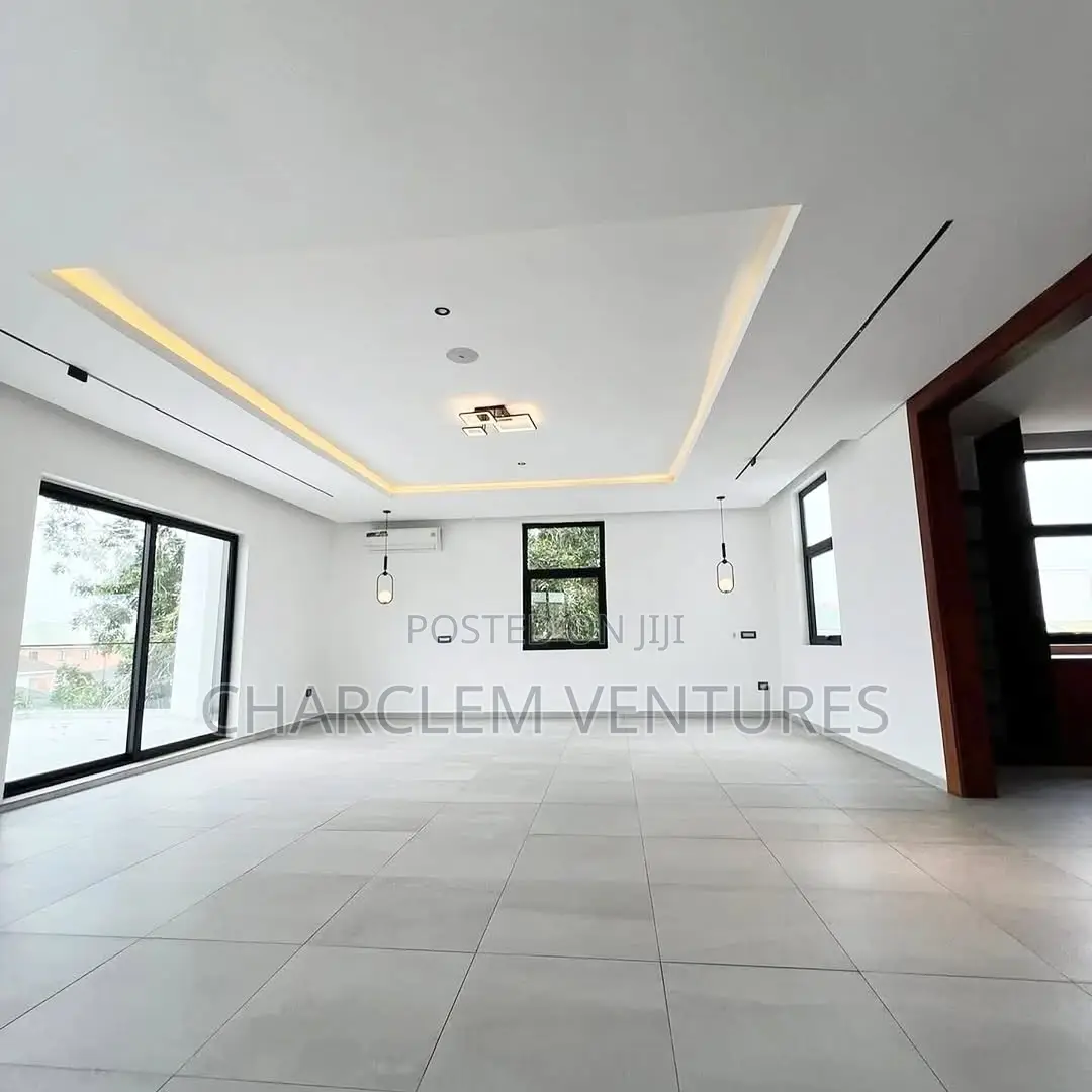 7bdrm House in Charclem Ventures, East Legon for sale