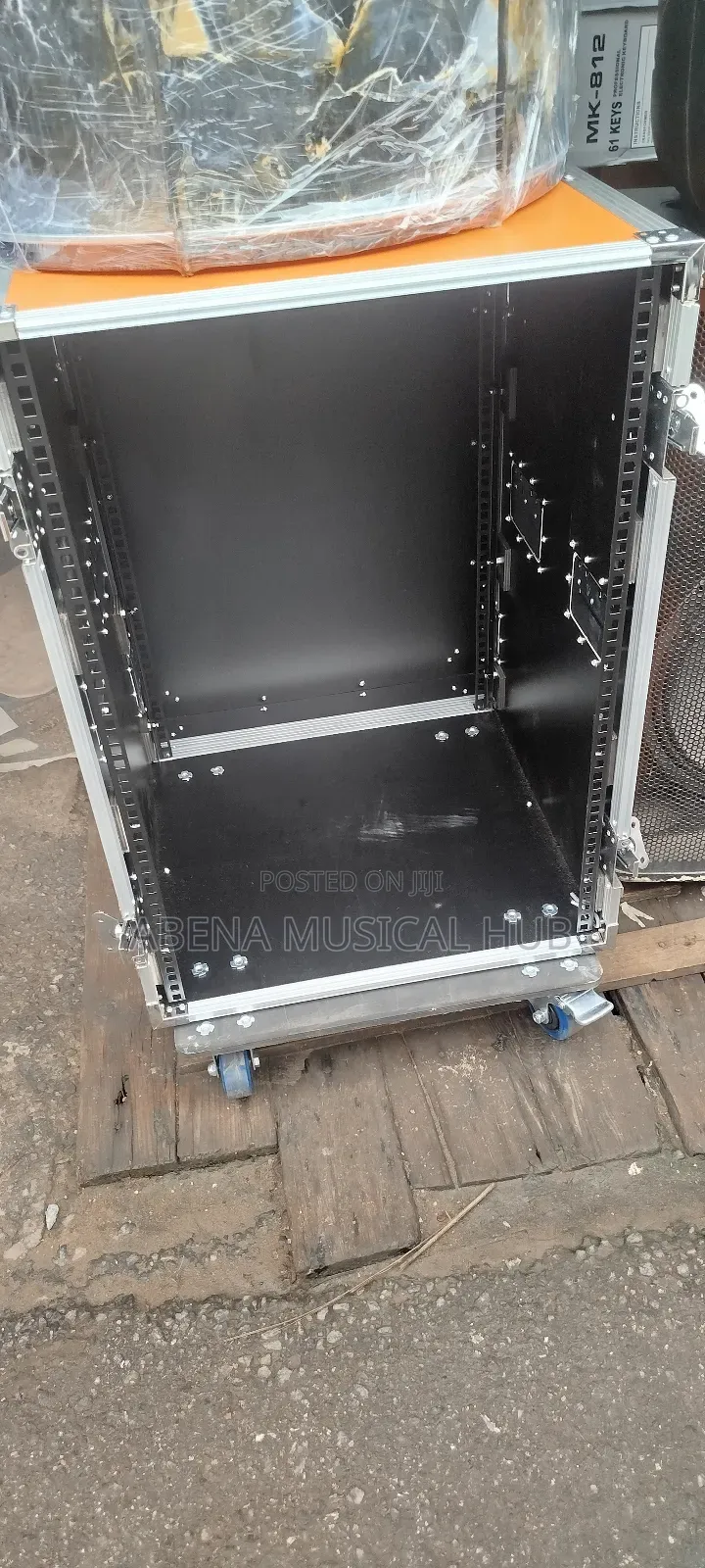 Amplifier Rack 16 Unite