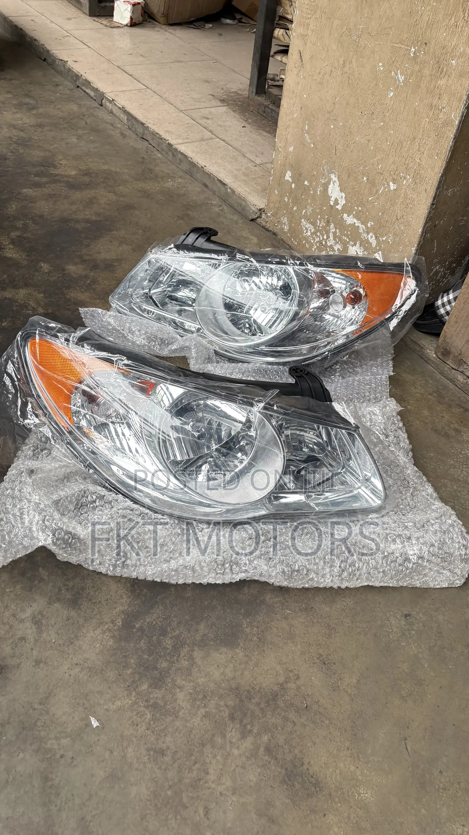 Hyundai Elantra Headlight 2004,2005,2006,2007,2008,2009,2010
