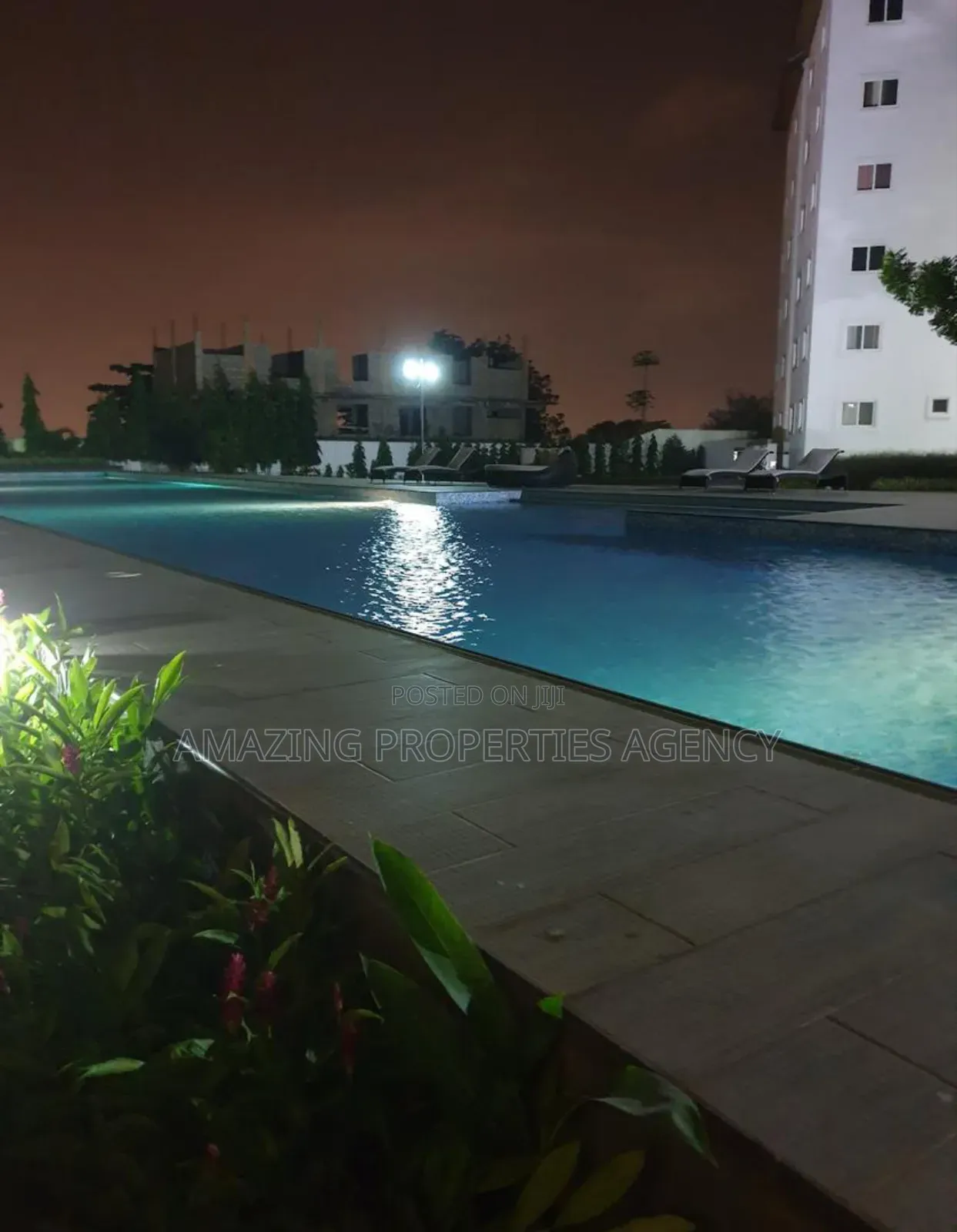 Furnished 4bdrm Apartment in Airport Residential Area for sale