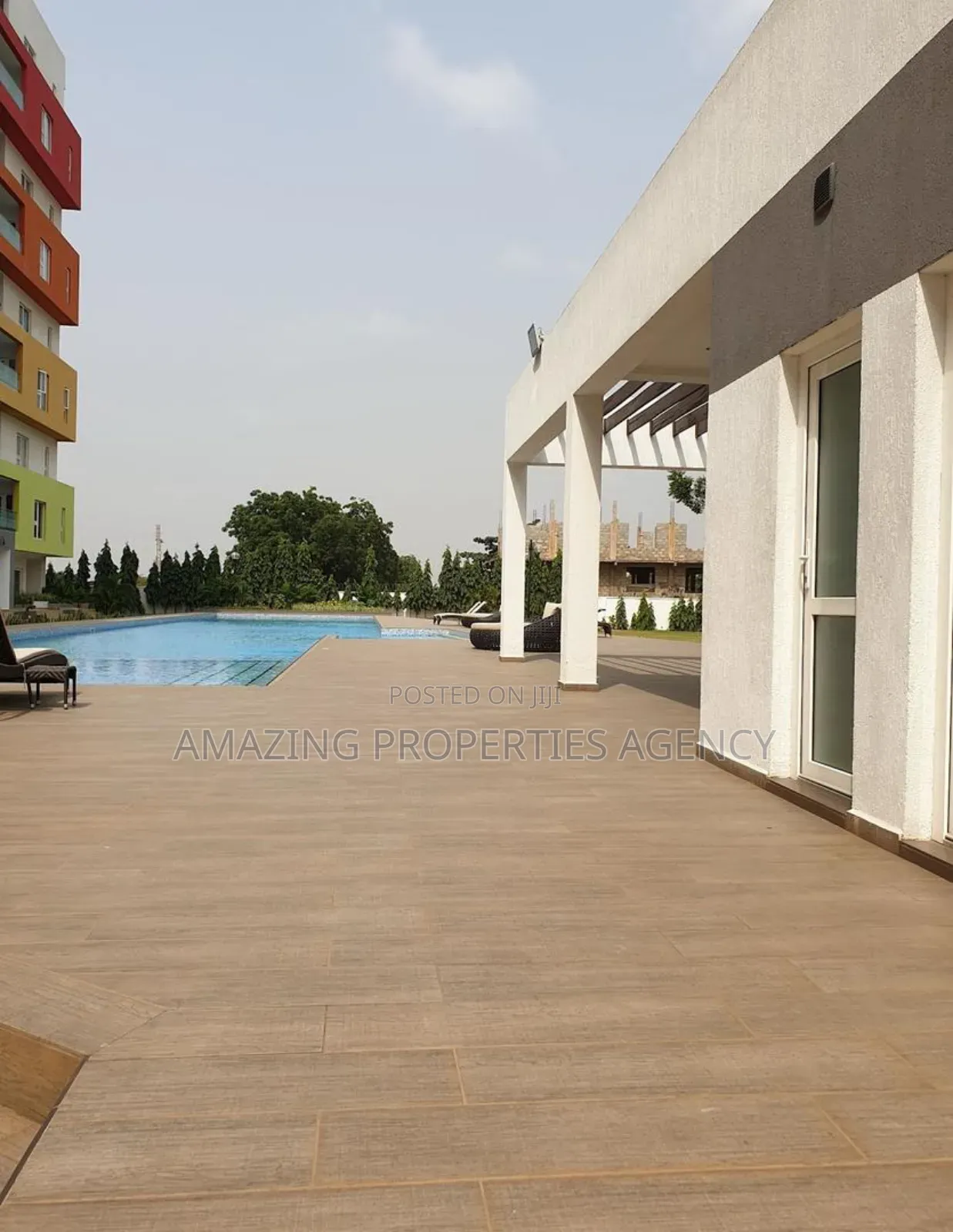 Furnished 4bdrm Apartment in Airport Residential Area for sale