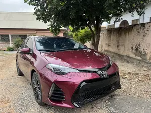 Photo - Toyota Corolla L 4dr Sedan (1.8L 4cyl CVT) 2017 Red