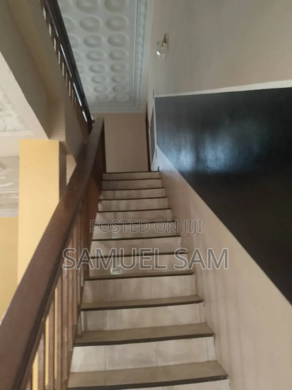 10bdrm House in Tema Community 3 for rent