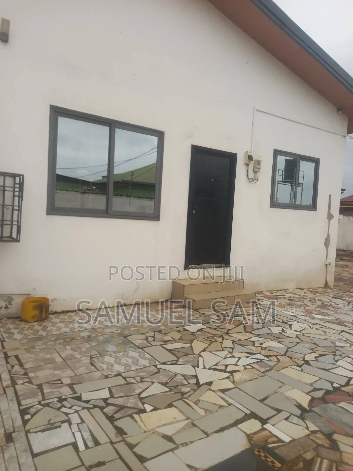 Fully Furnished Two Bedrooms House