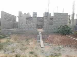 2bdrm Block of Flats in Kofi'S Realty, Lashibi for sale