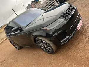 Photo - Land Rover Range Rover Sport Supercharged Dynamic 2019 Black