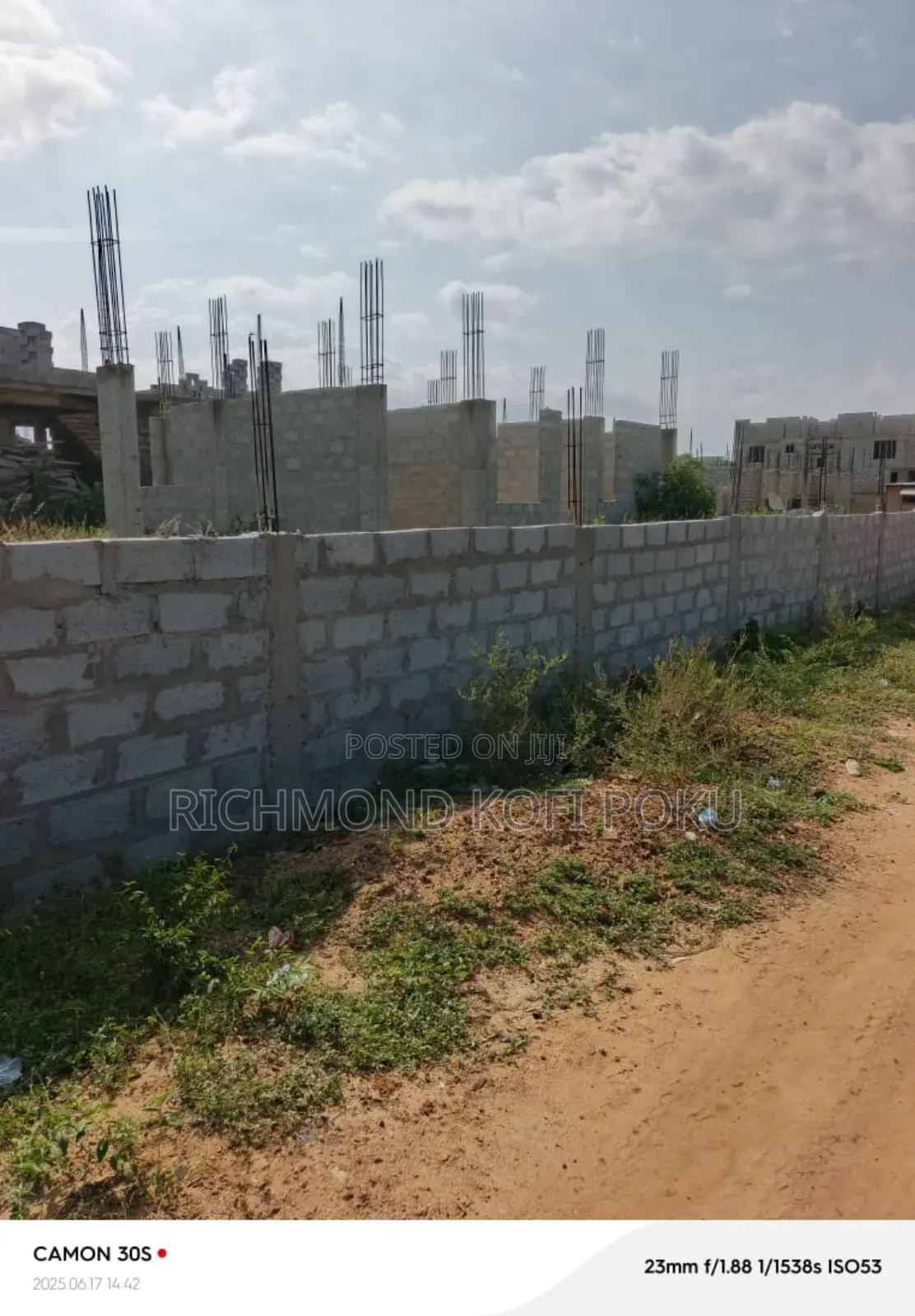 2bdrm Block of Flats in Kofi'S Realty, Lashibi for sale