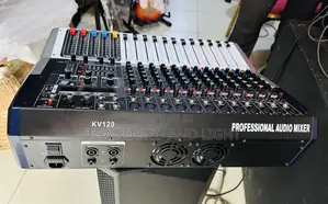 Yamaha 12 Channel Powered Mixer [Kv 12]