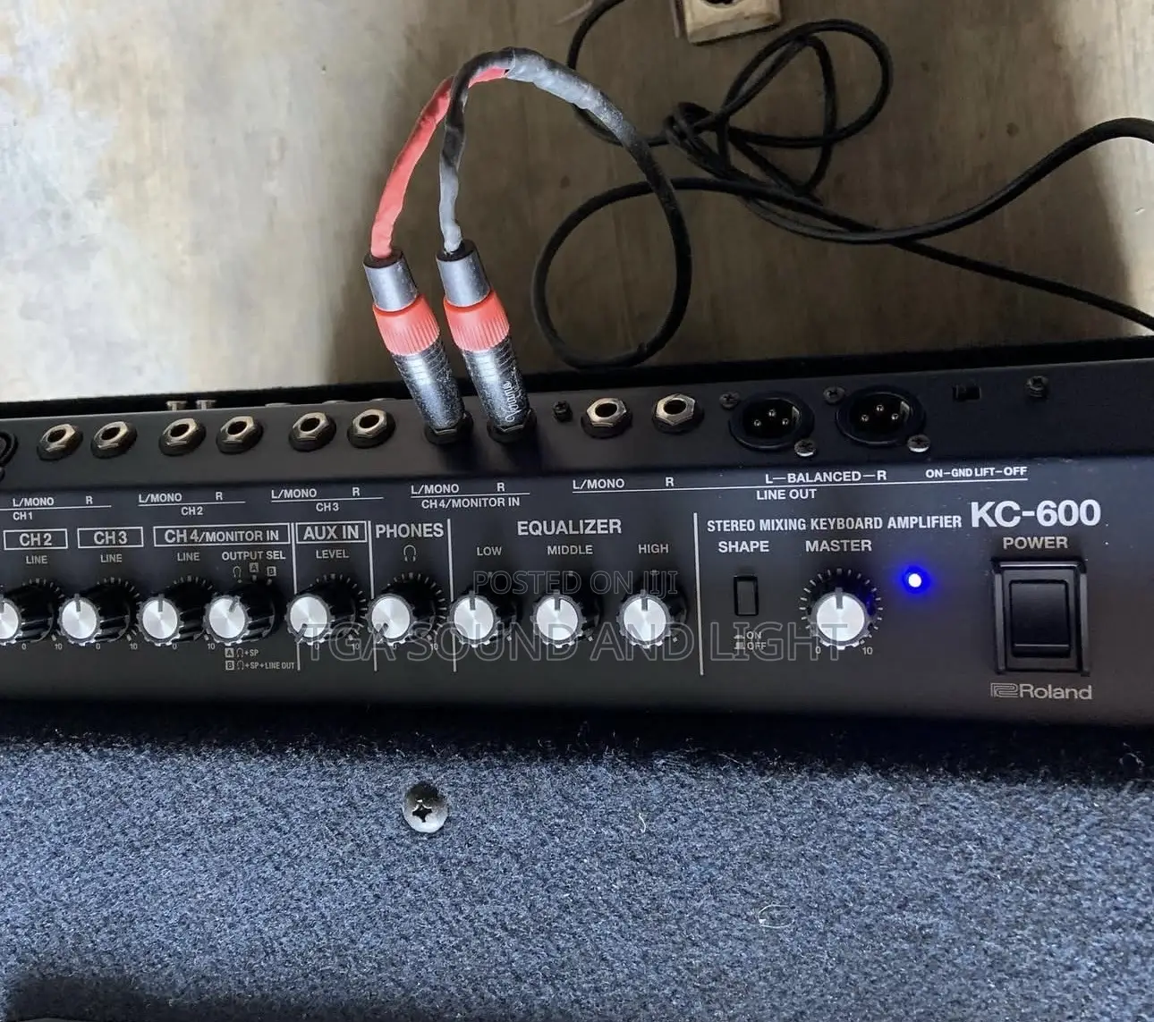 Roland Kc600 Keyboard Amplifier