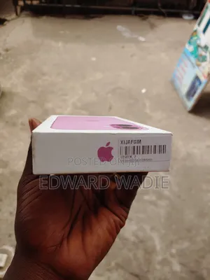 New Apple iPhone 16 128 GB Pink