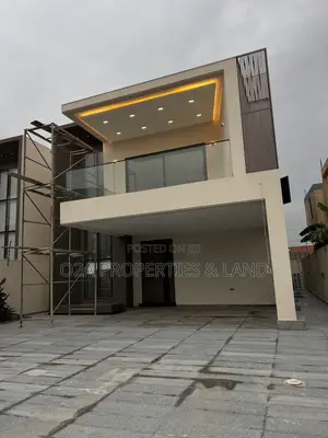 4bdrm House in Ashaley Botwe, Lake Side Estate for sale