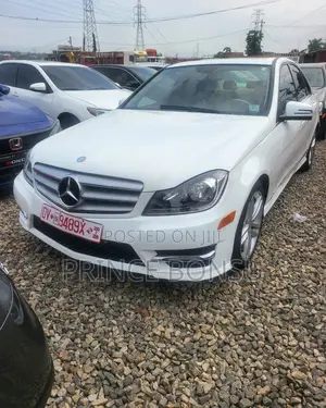 Photo - Mercedes-Benz C250 2014 White