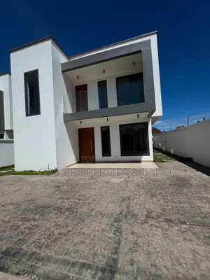 4bdrm House in Ashongman Estate, Ga East Municipal for rent