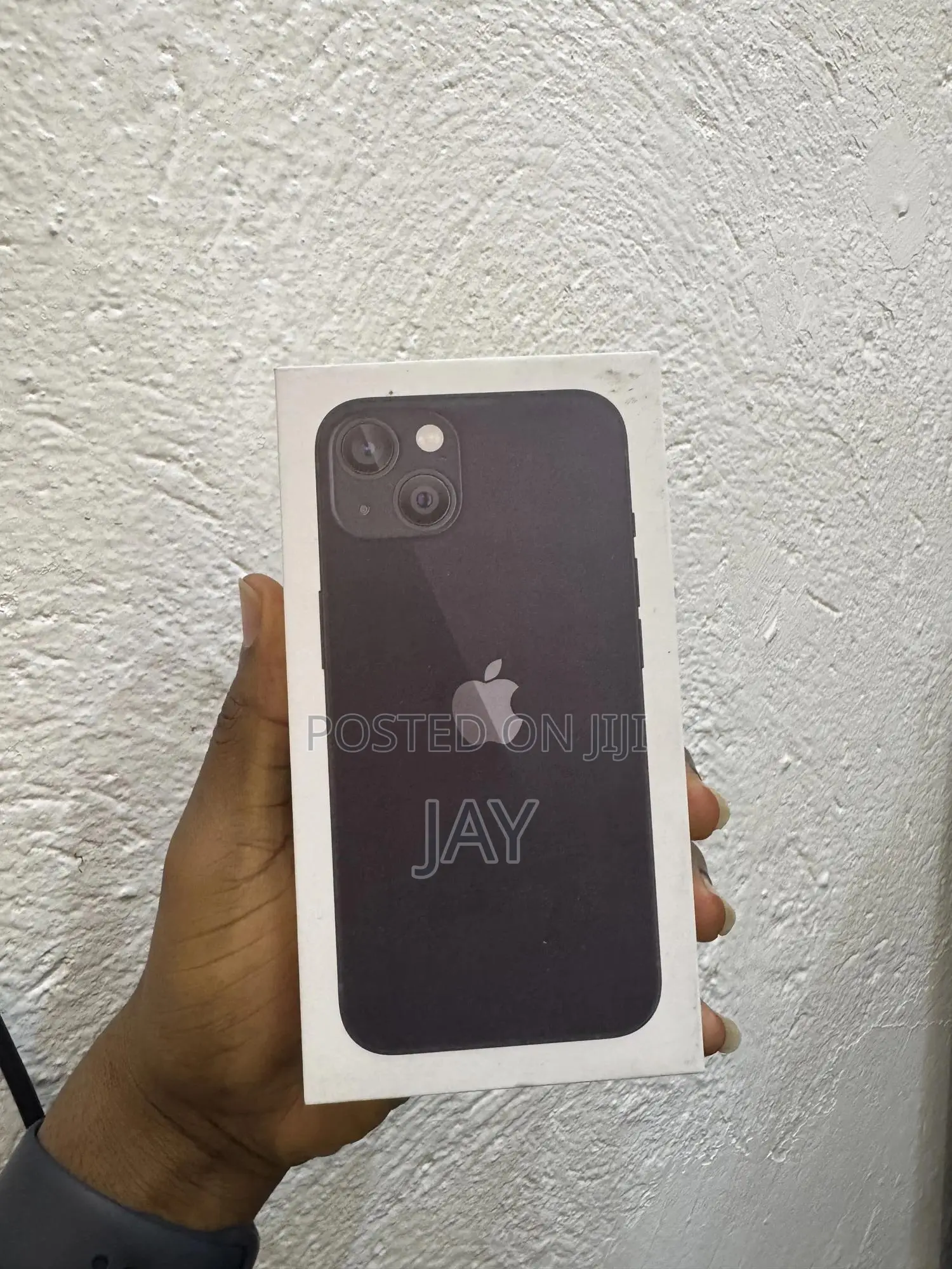 New Apple iPhone 13 128 GB Black