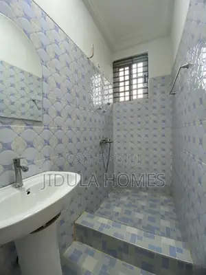 1bdrm Apartment in Adenta Amrahia, Frafraha for rent