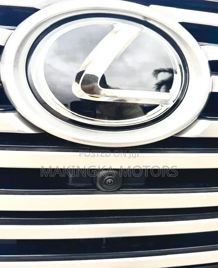 Lexus LX 2025 Gold