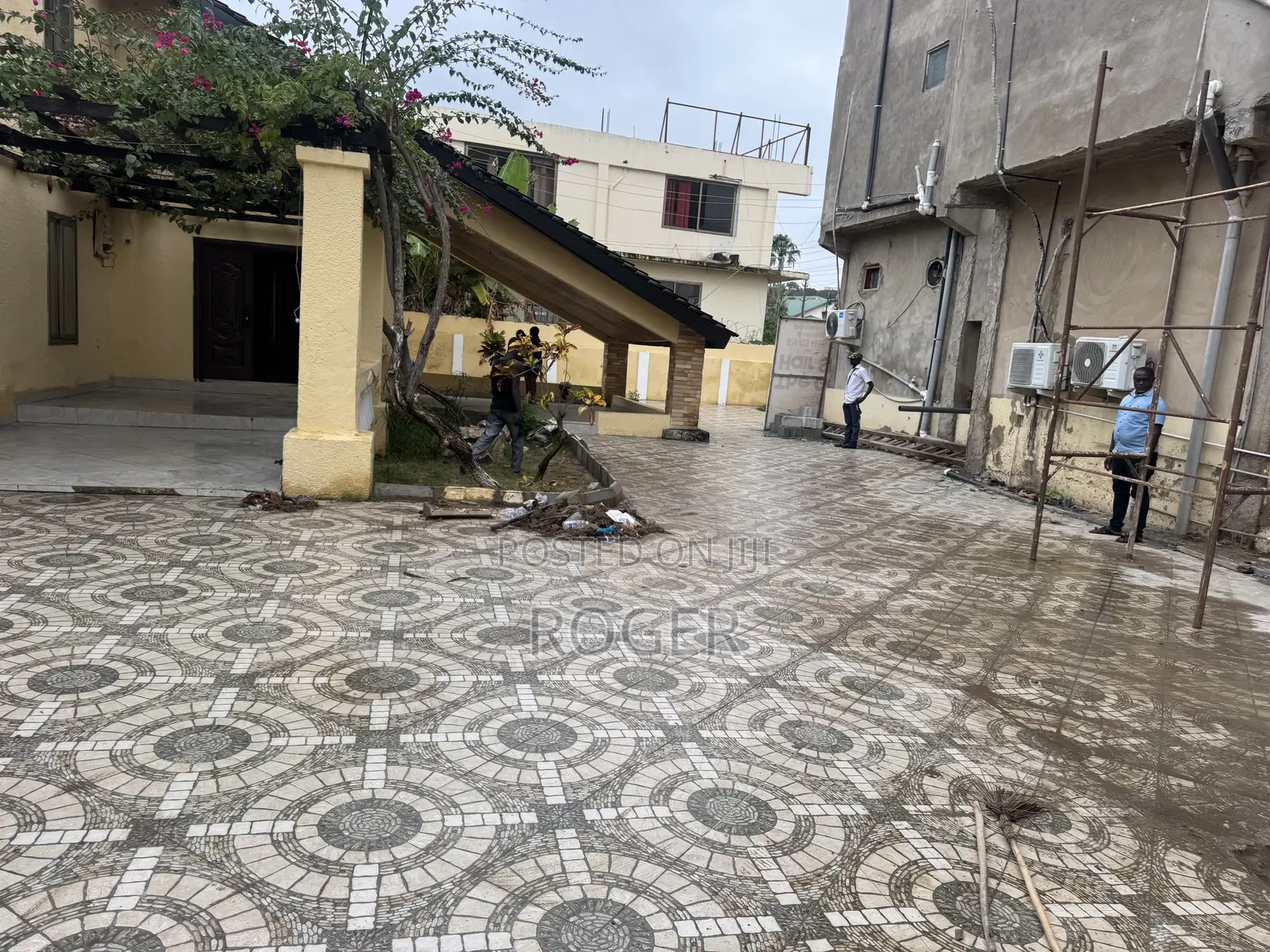 5bdrm House in West Land, Achimota for rent