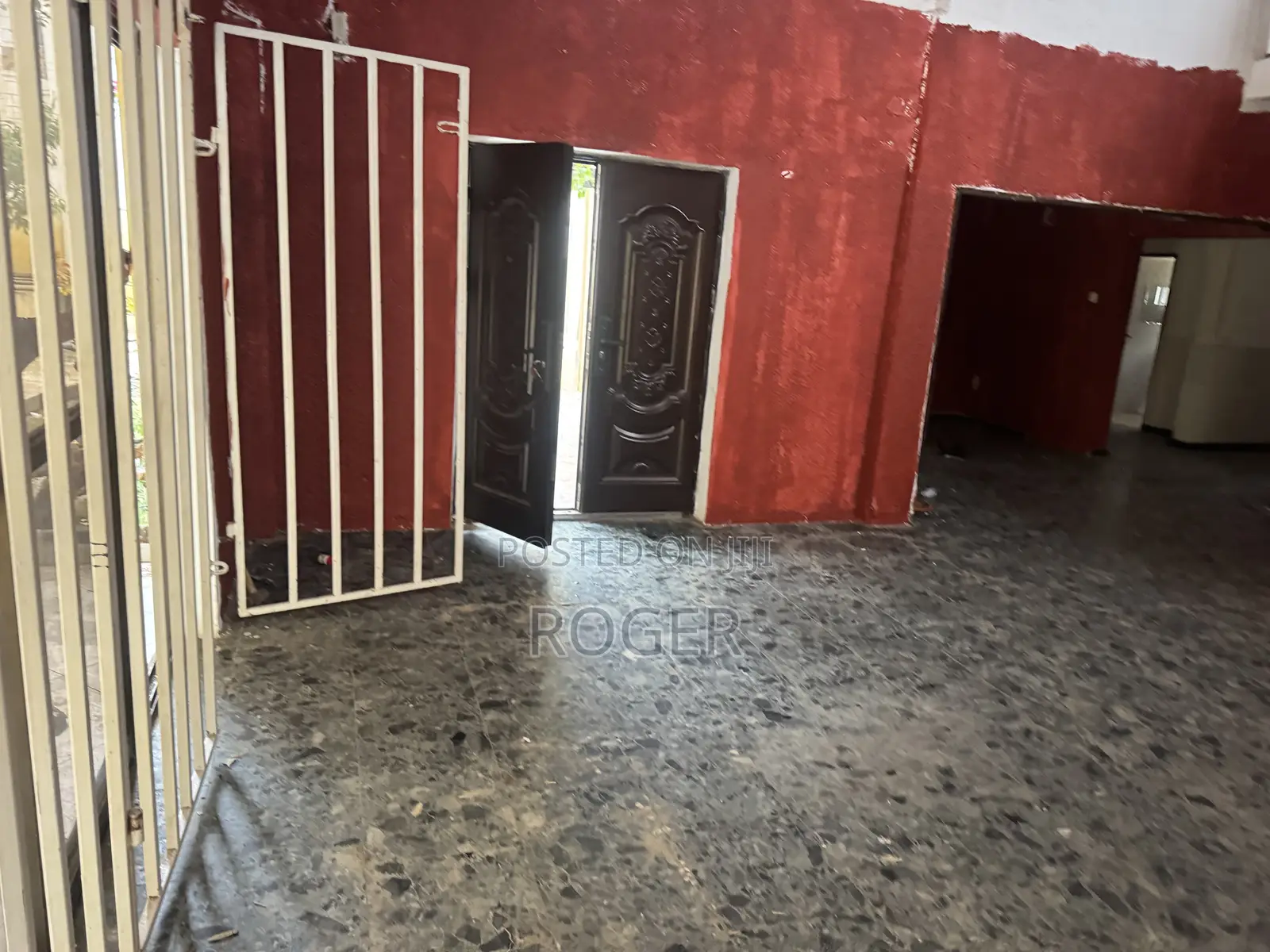 5bdrm House in West Land, Achimota for rent