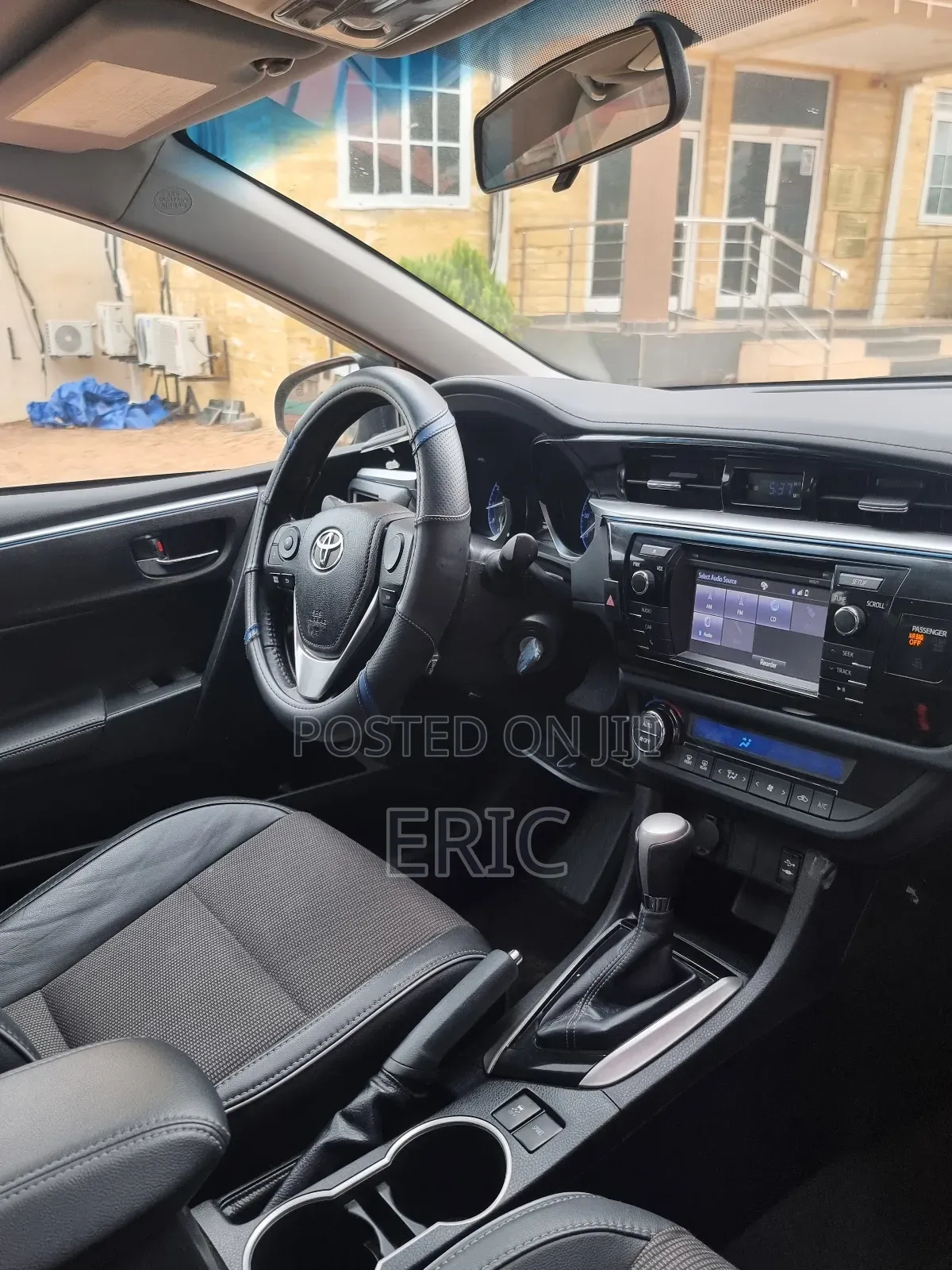 Toyota Corolla 2016 Black
