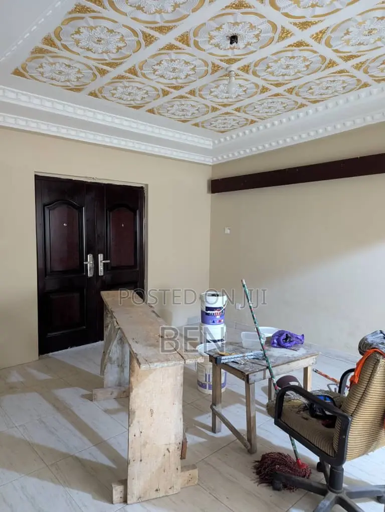 3bdrm House in Achimota Mile 7 for rent