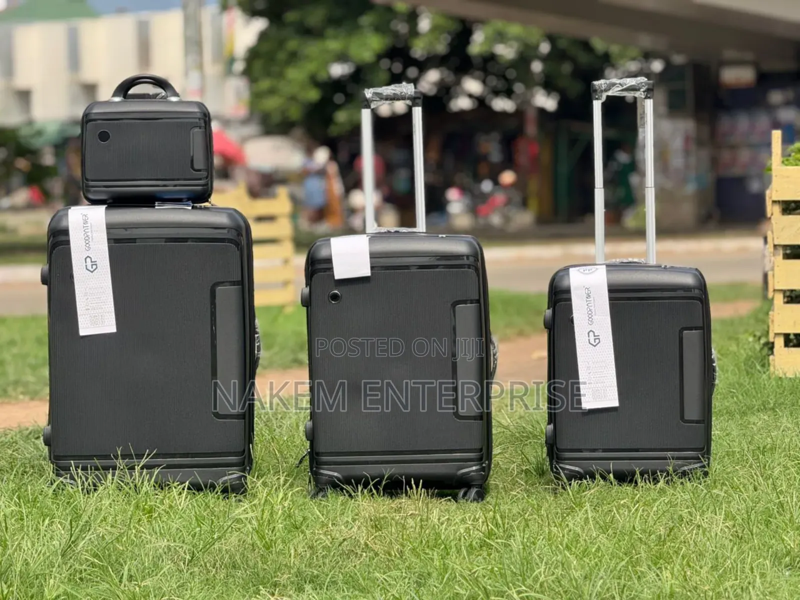 4in1 Anticrack Trolling Travelling Luggage at Nakem Ent